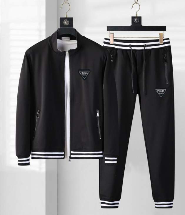 Picture of Prada Sweater Suits _SKUPradam-3xlkdt0942025